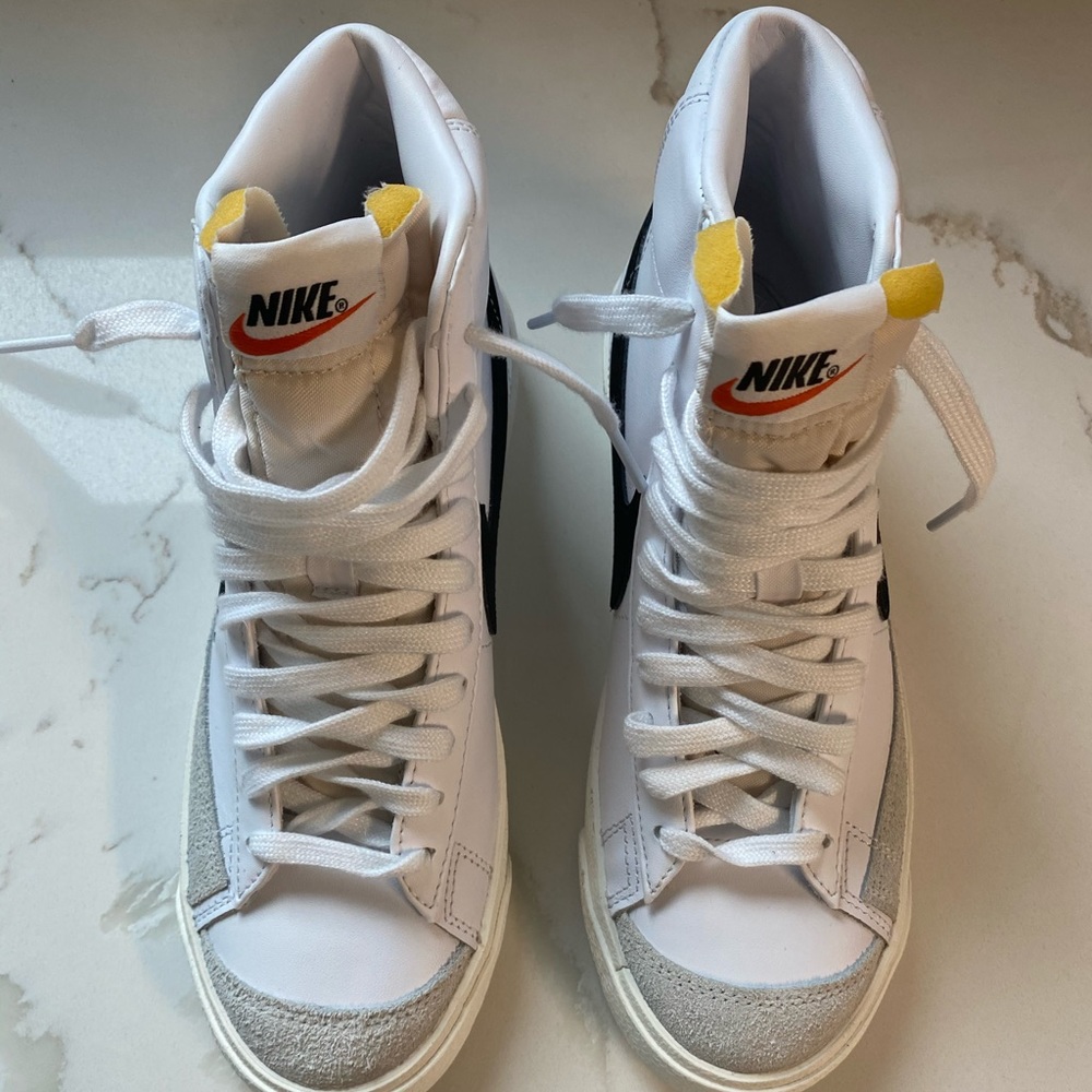 Mike Blazer Mid ‘77